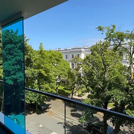 4 Summer Creamy White Blue Parking Podziemny W Cenie Apartment