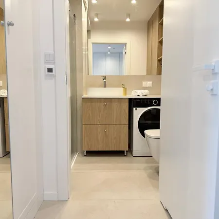 Apartment 4 Summer Creamy White Blue Parking Podziemny W Cenie Kolobrzeg